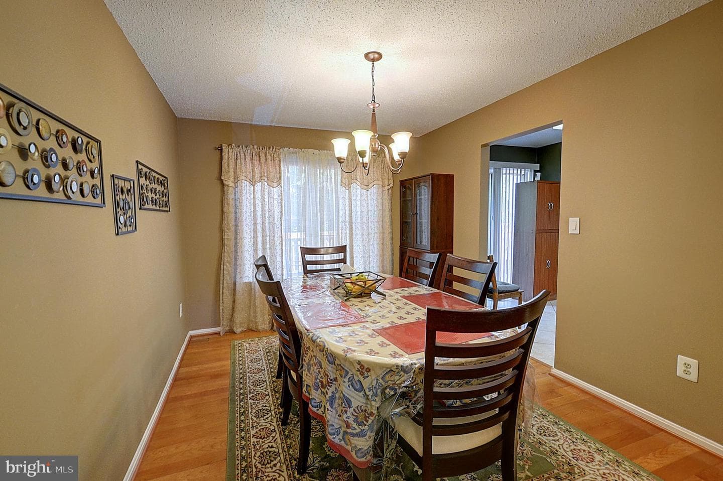 14807 McKnew Road photo 9