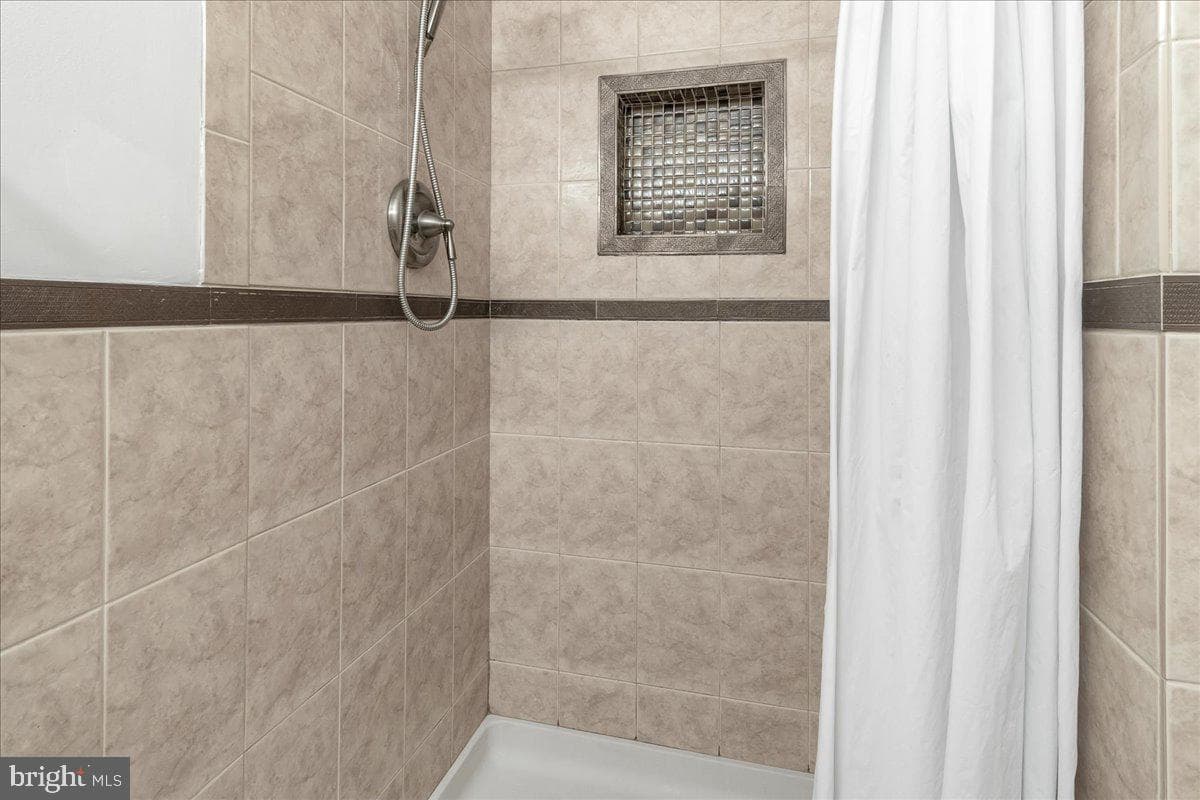 8925 Alliston Hollow Way photo 26