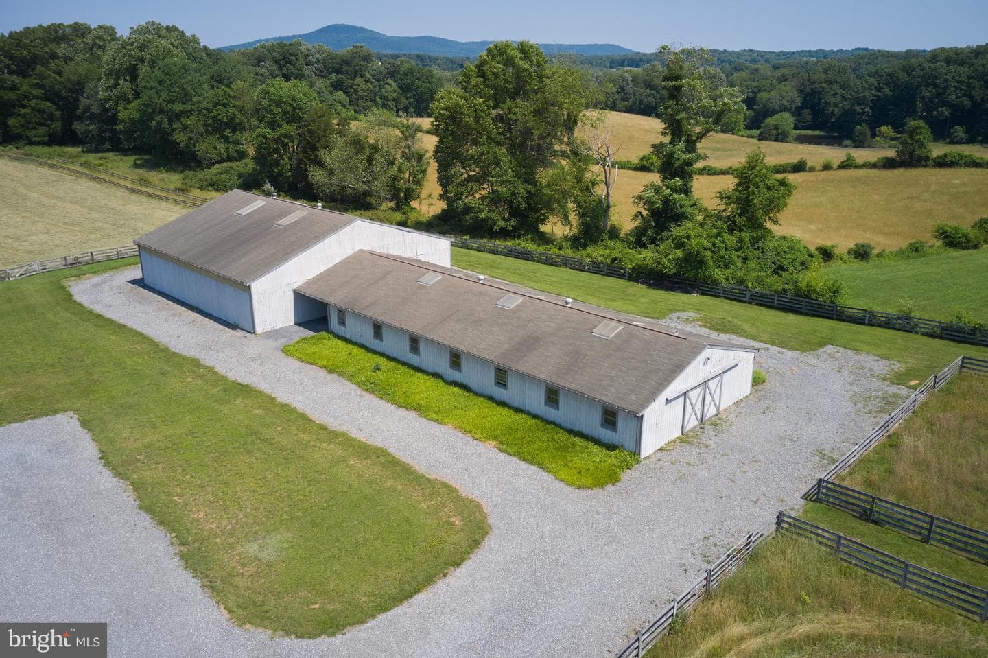 21520 Peach Tree Road photo 33