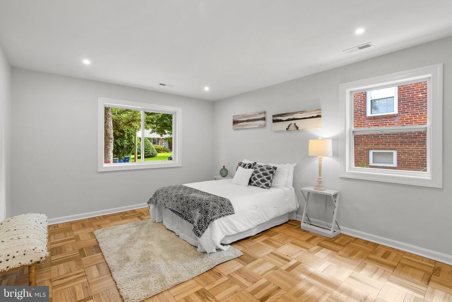 2413 Eccleston Street photo 25