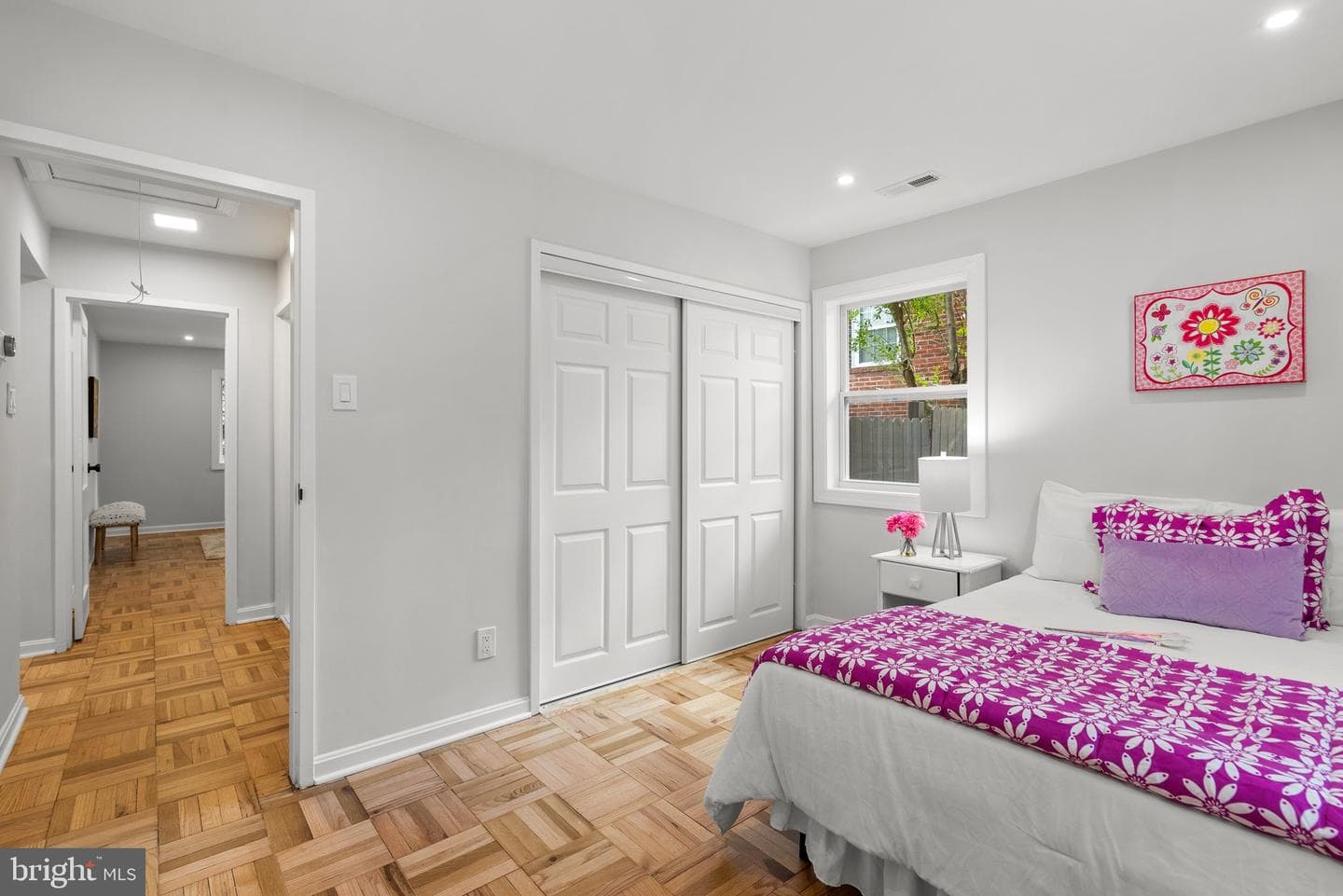 2413 Eccleston Street photo 32