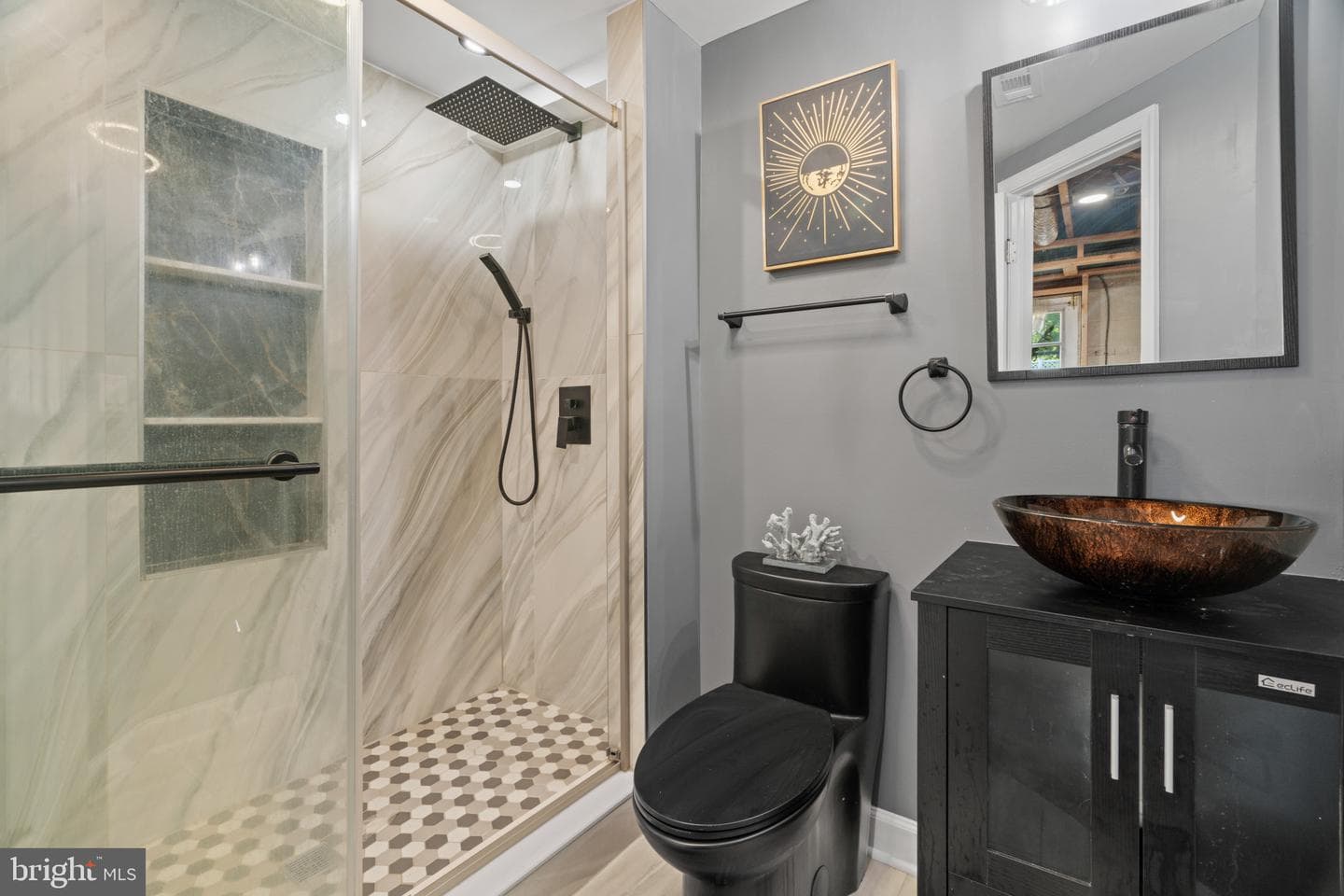 4503 Renn Street photo 27