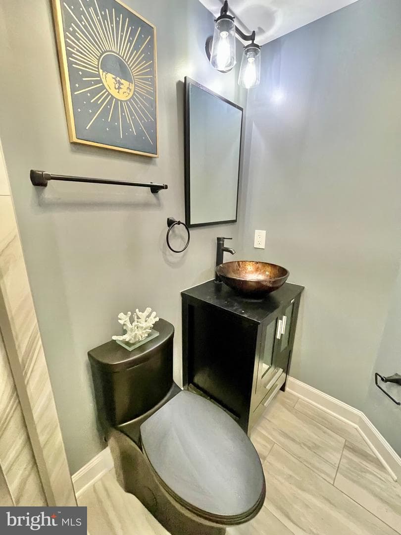 4503 Renn Street photo 30