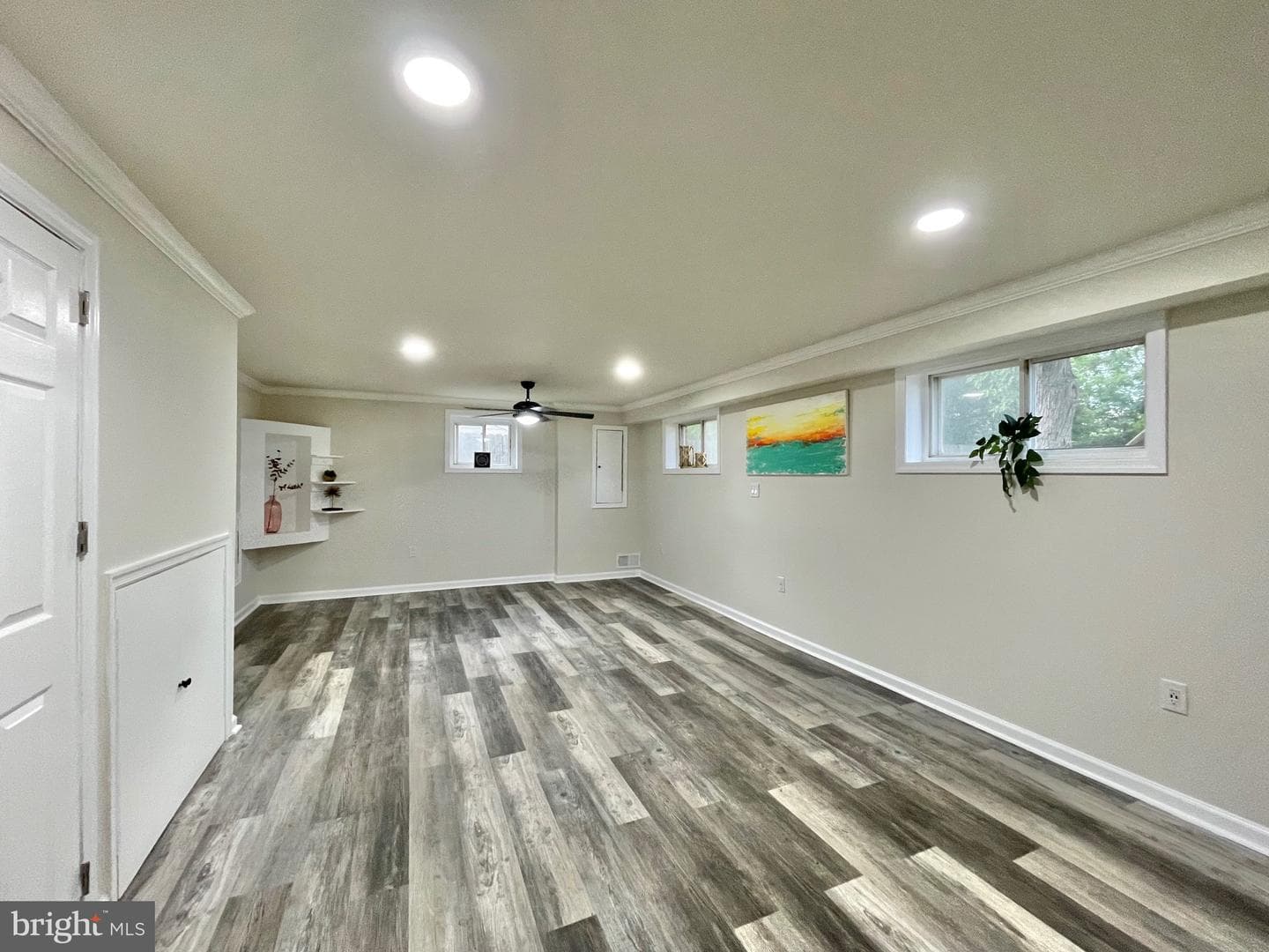 4503 Renn Street photo 32