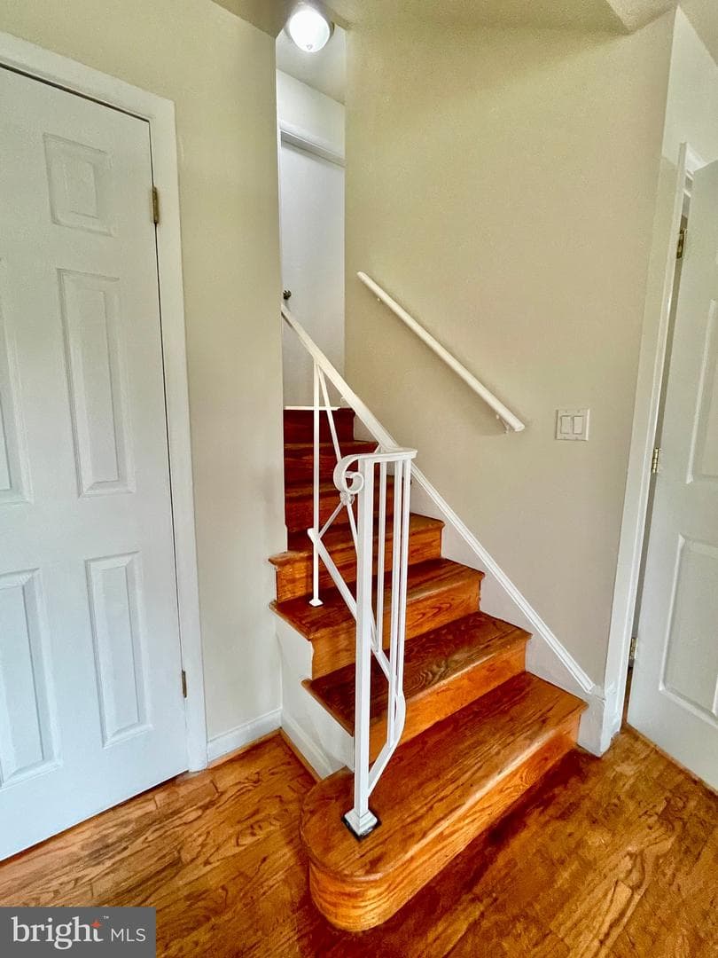 4503 Renn Street photo 9
