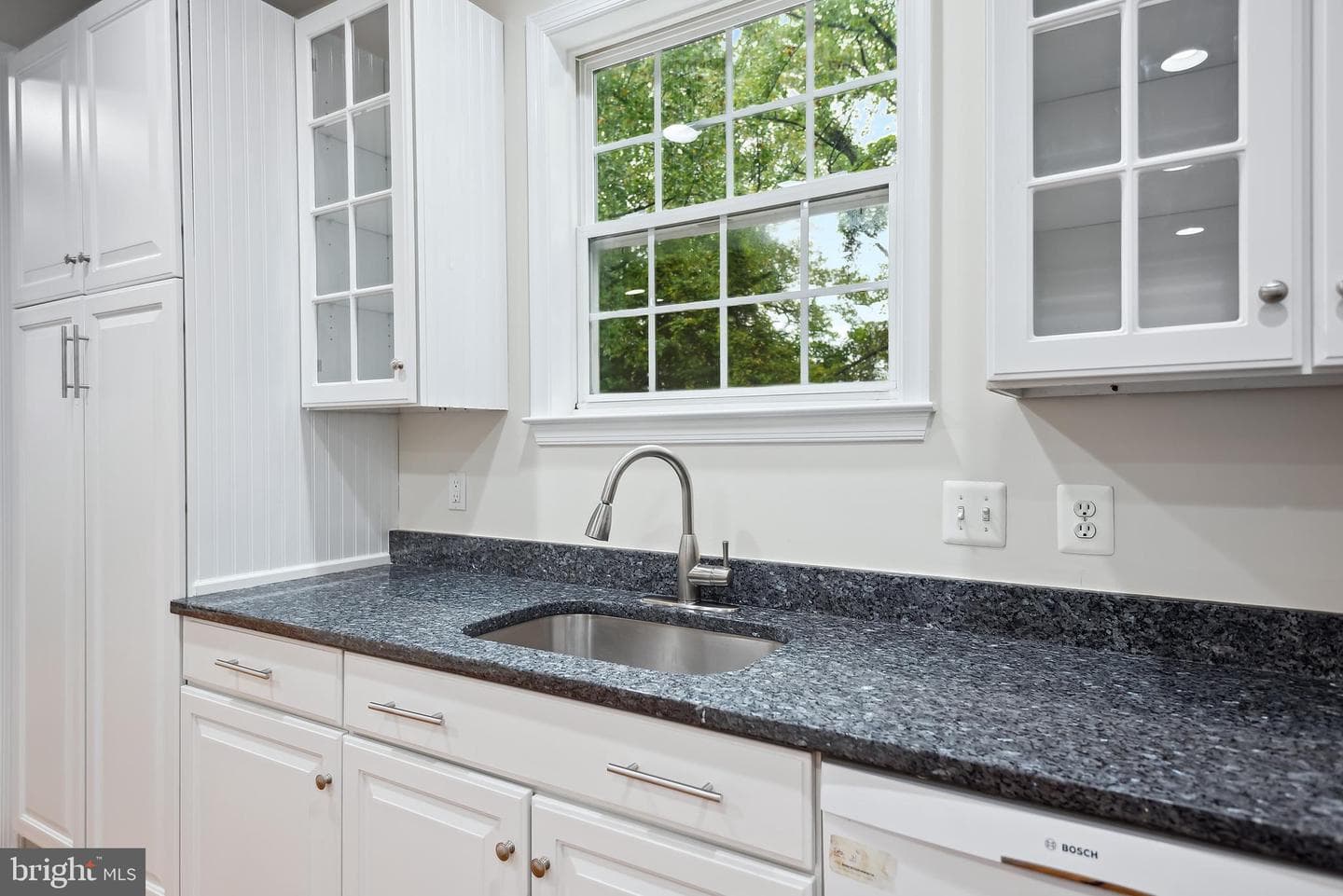 3303 Decatur Avenue photo 33