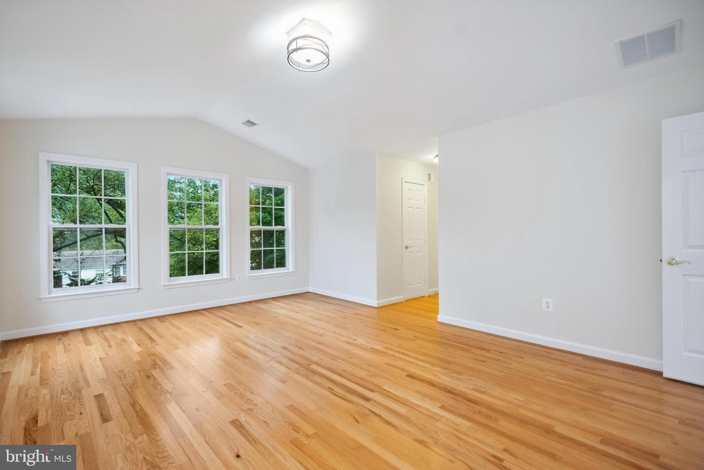 3303 Decatur Avenue photo 41