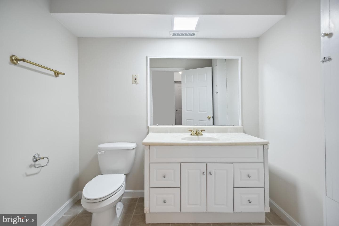 3303 Decatur Avenue photo 66