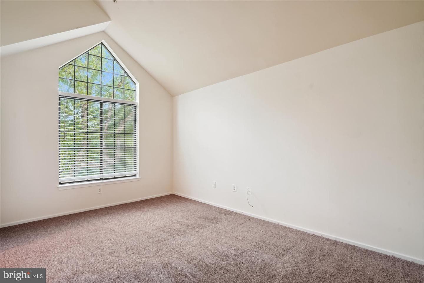 3471 Hewitt Avenue #106 photo 18