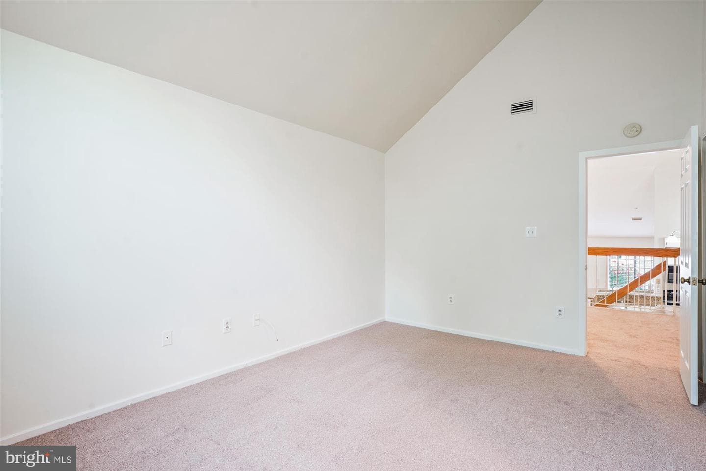 3471 Hewitt Avenue #106 photo 19
