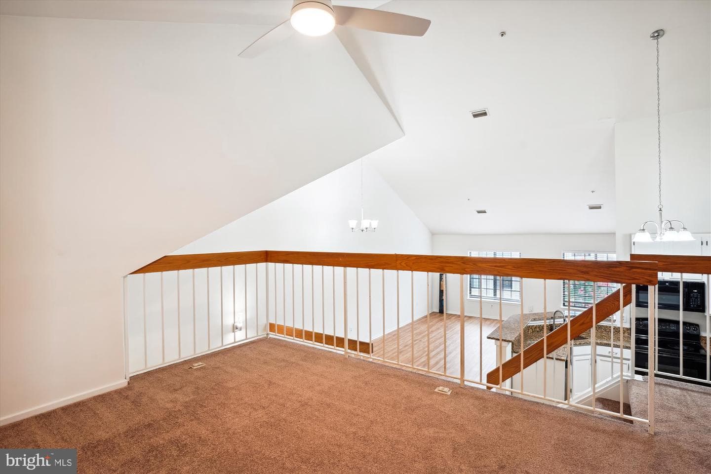 3471 Hewitt Avenue #106 photo 24