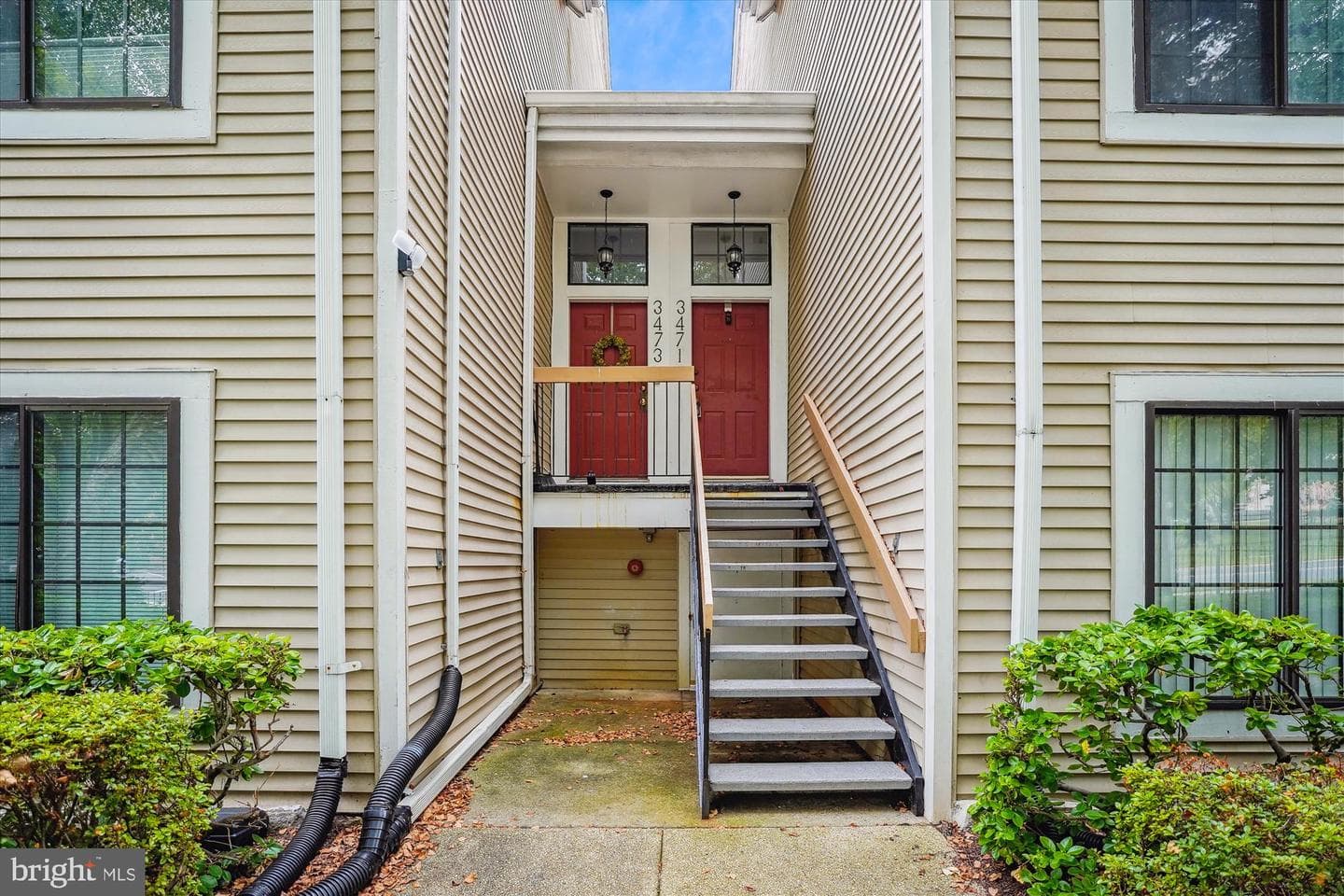 3471 Hewitt Avenue #106 photo 3