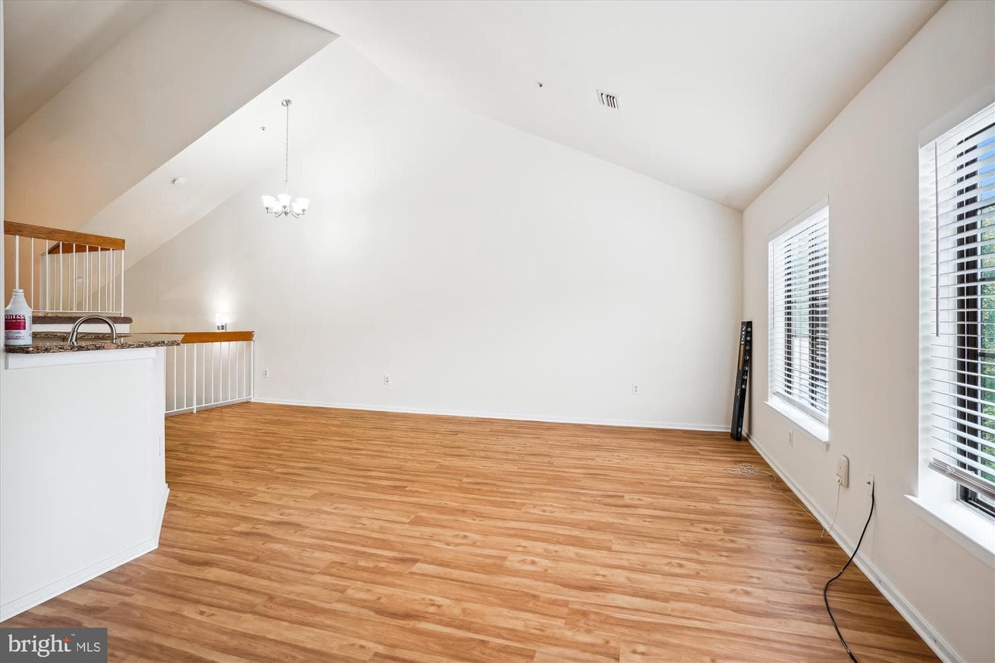 3471 Hewitt Avenue #106 photo 9