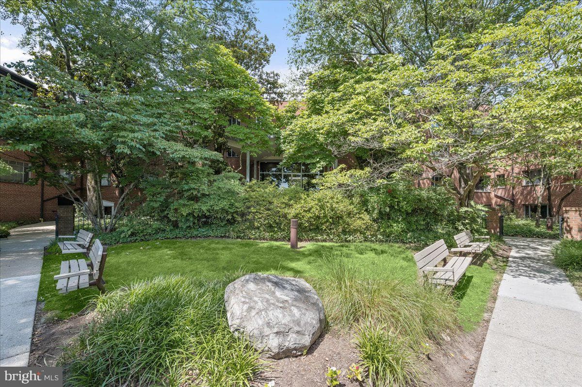 5301 Westbard Circle #314 photo 25