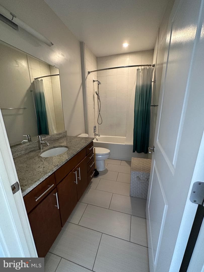 8005 13th Street #408 photo 14