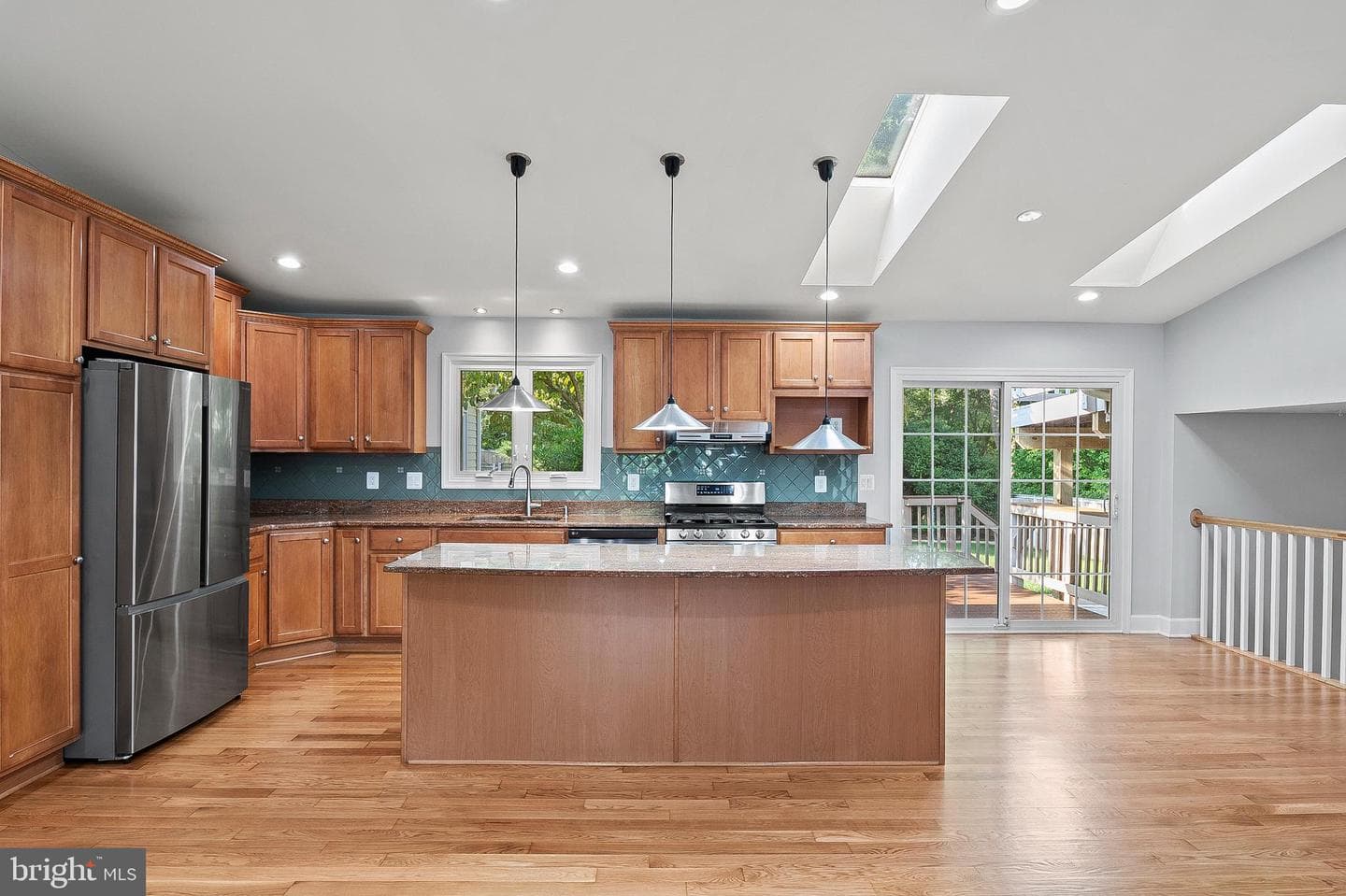 1704 Hopefield Road photo 10