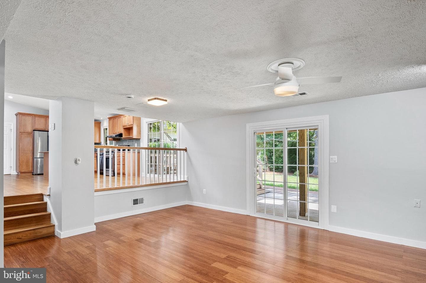 1704 Hopefield Road photo 16