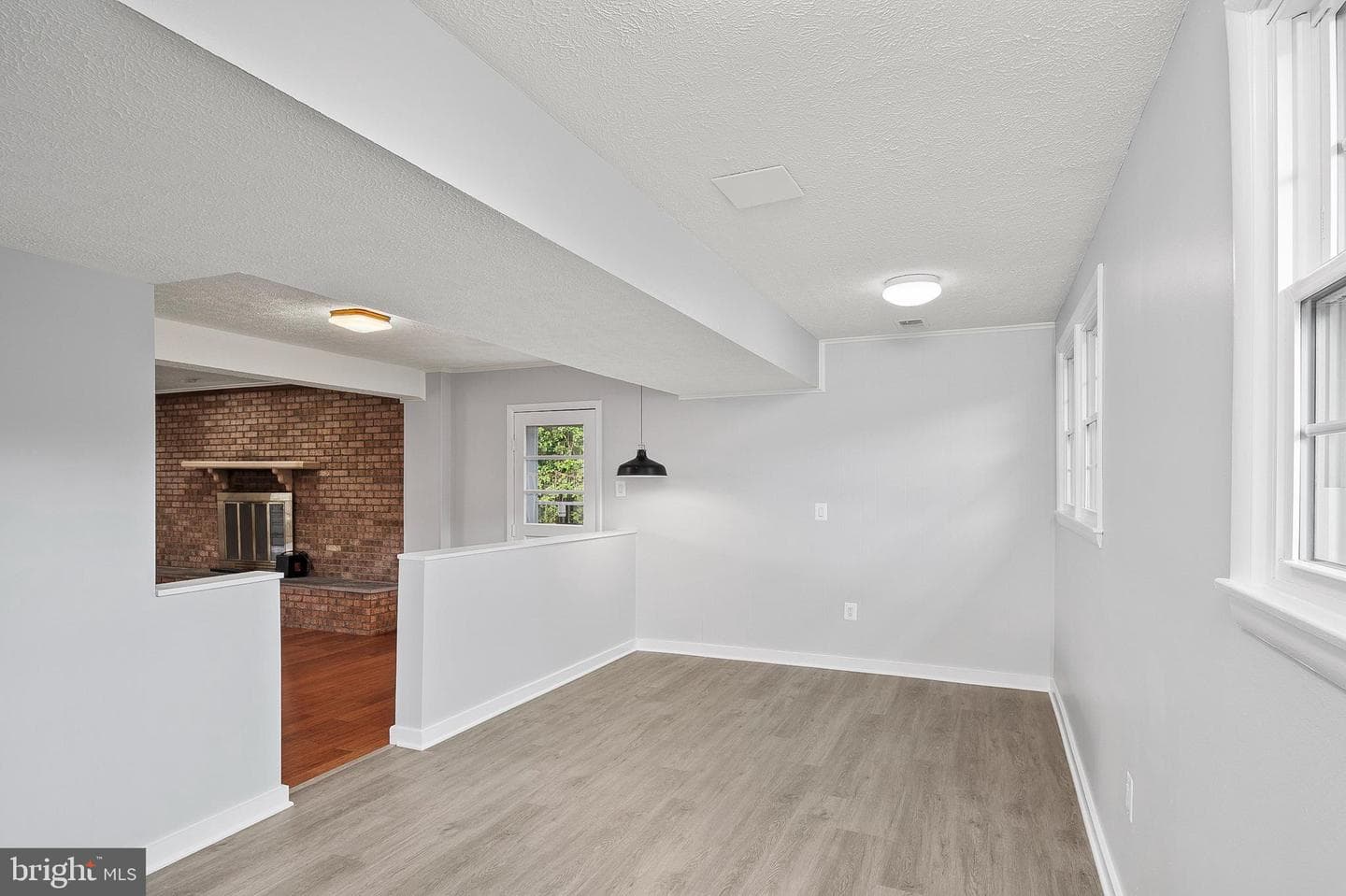 1704 Hopefield Road photo 17