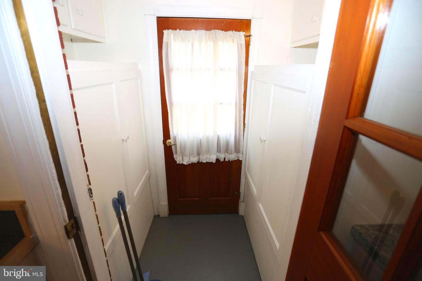 906 Tracy Drive photo 15