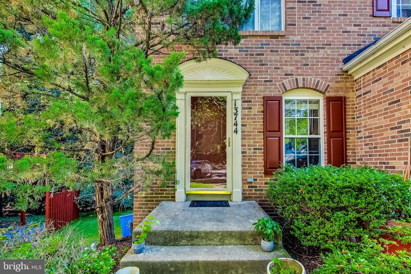 13744 Palmetto Circle #13744 photo 2