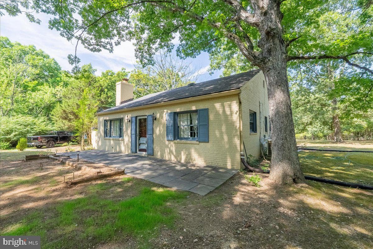 12720 Piney Meetinghouse Road photo 2