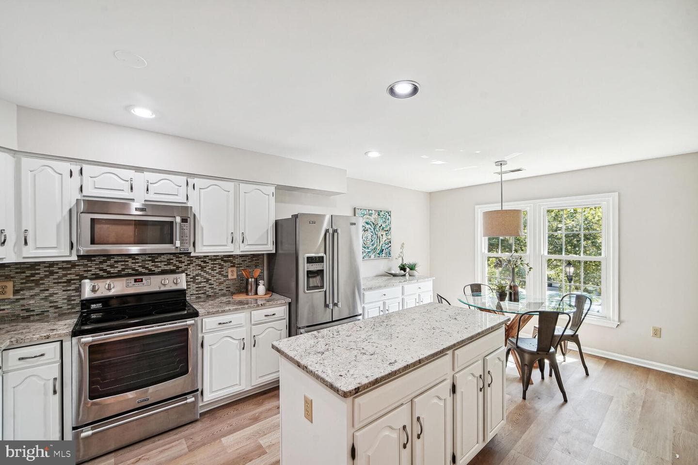 5723 Balsam Grove Court photo 13