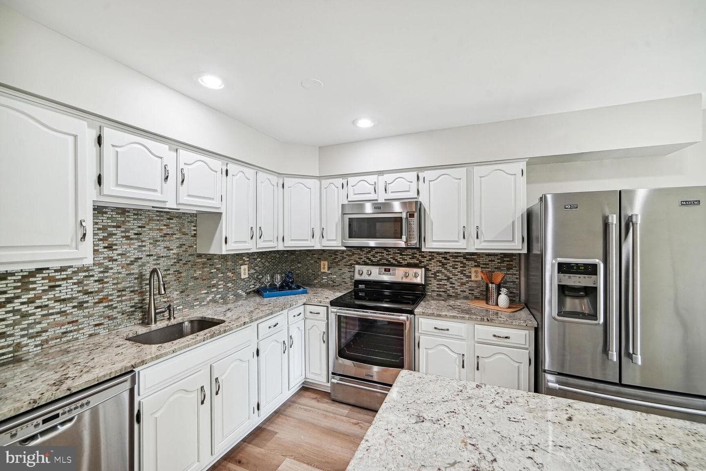 5723 Balsam Grove Court photo 14