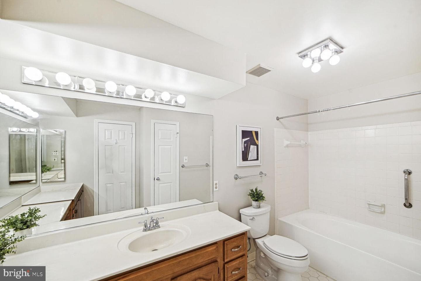 5723 Balsam Grove Court photo 22