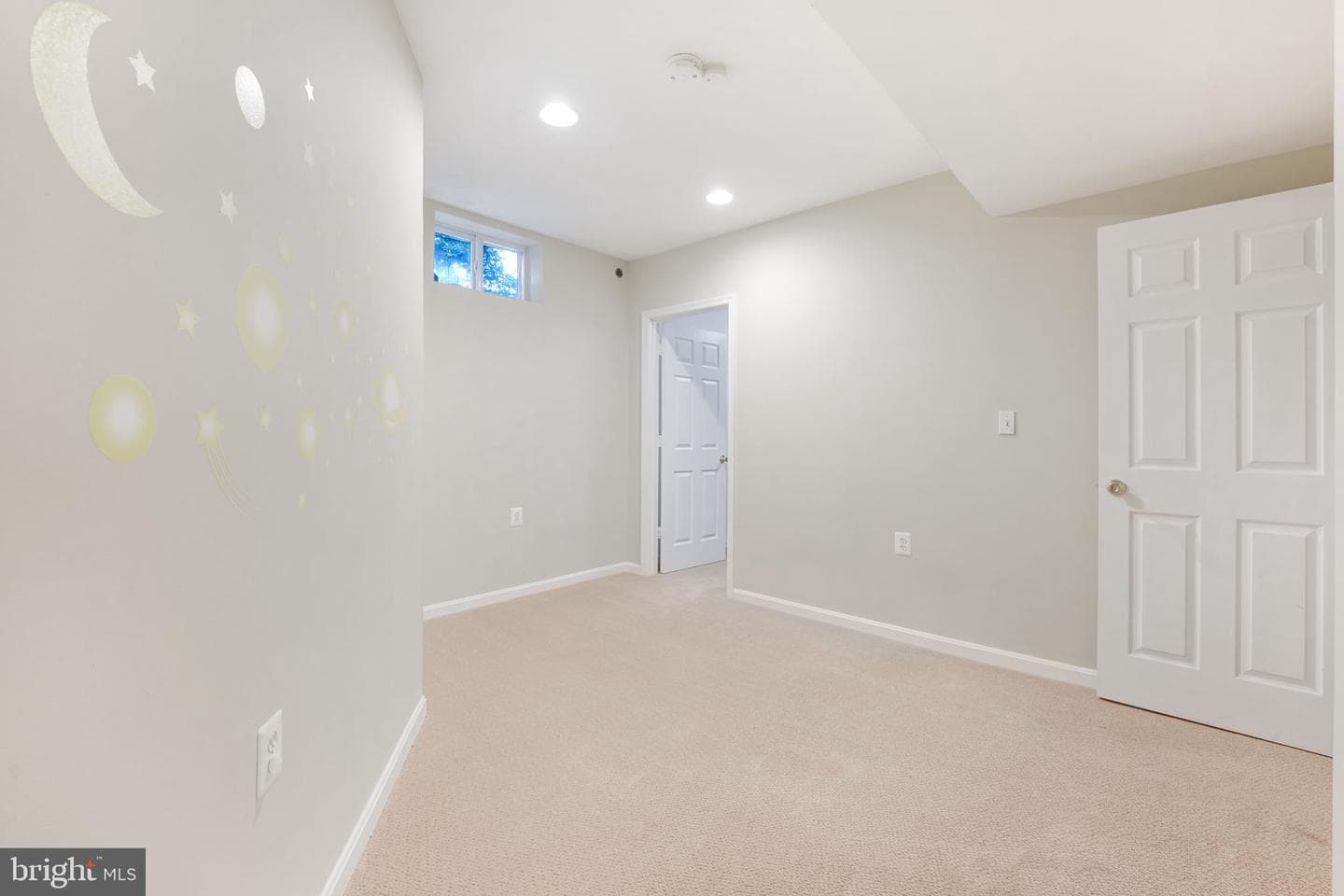 8917 Falls Farm Drive photo 35