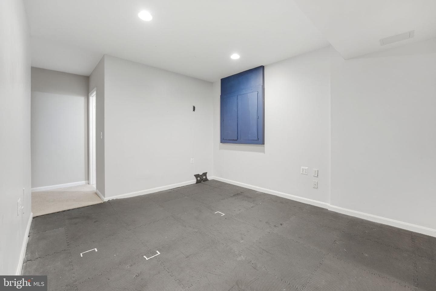 8917 Falls Farm Drive photo 36