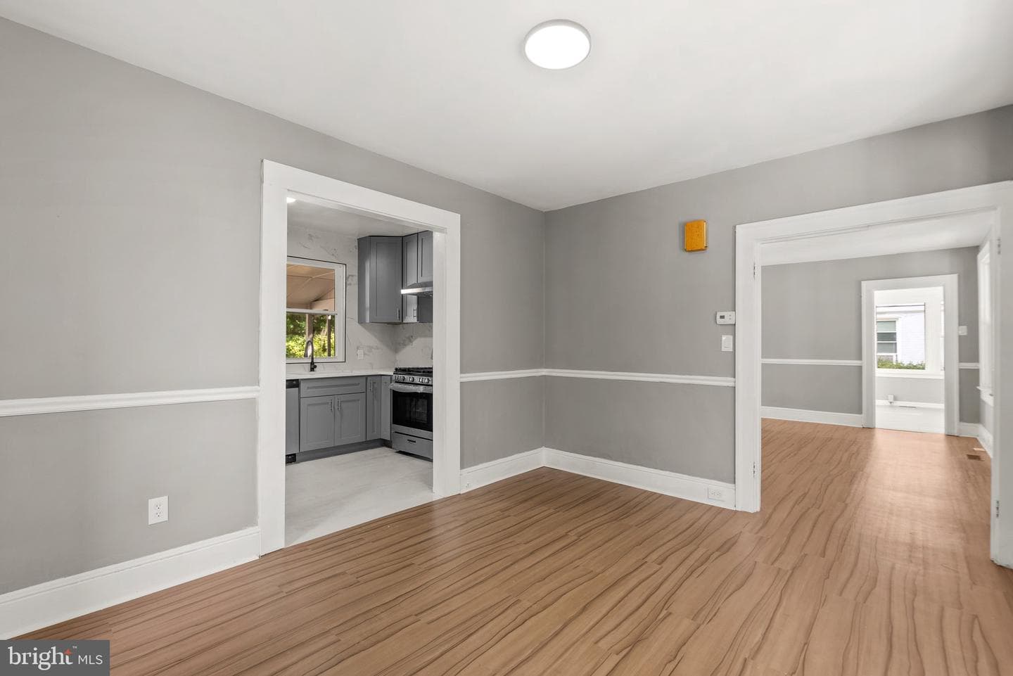 27 Maryland Avenue photo 12