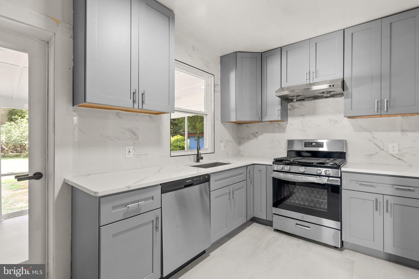 27 Maryland Avenue photo 18
