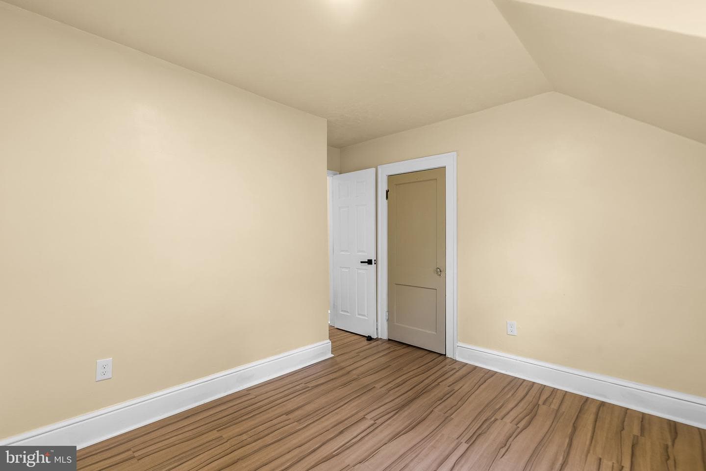 27 Maryland Avenue photo 30