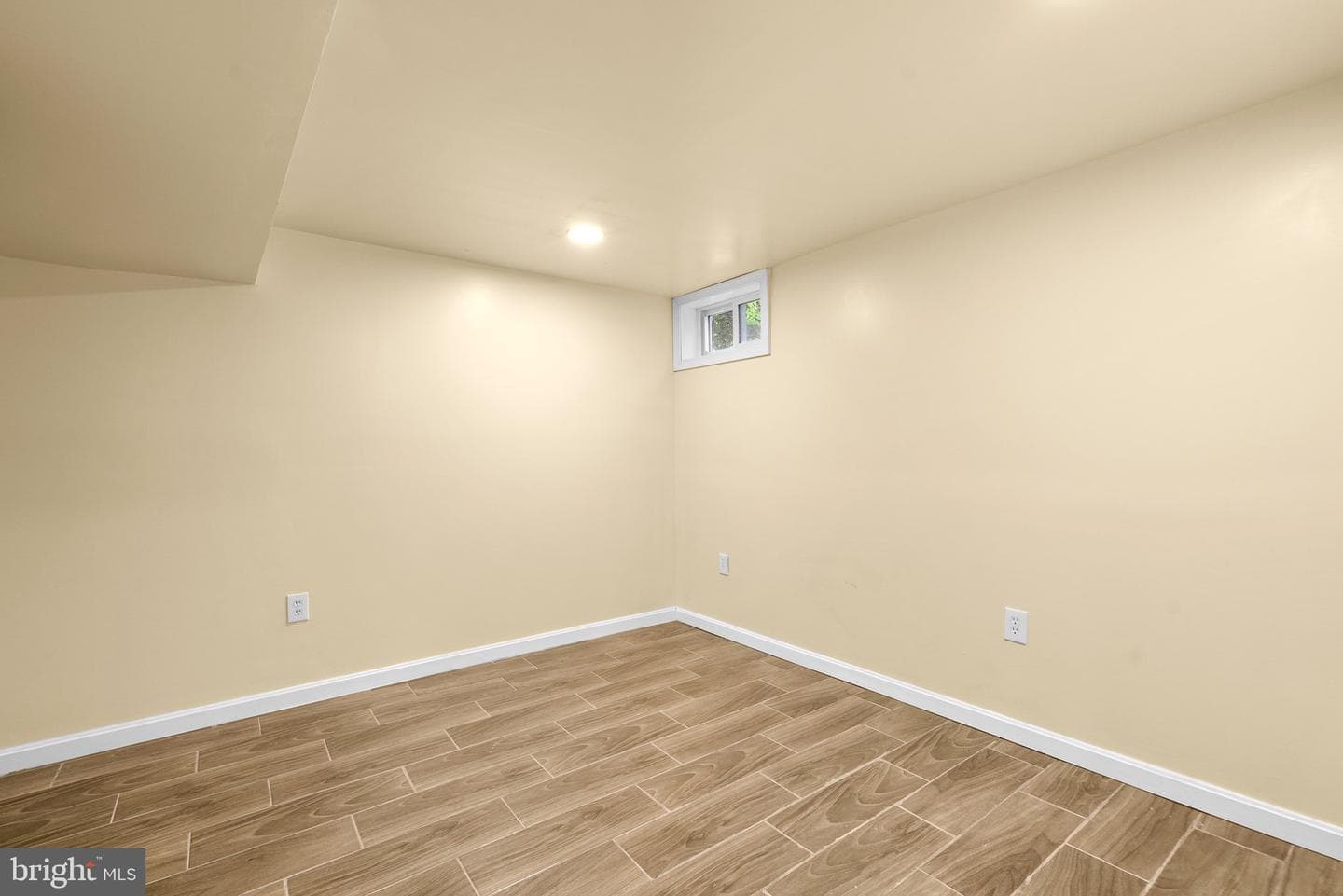 27 Maryland Avenue photo 35