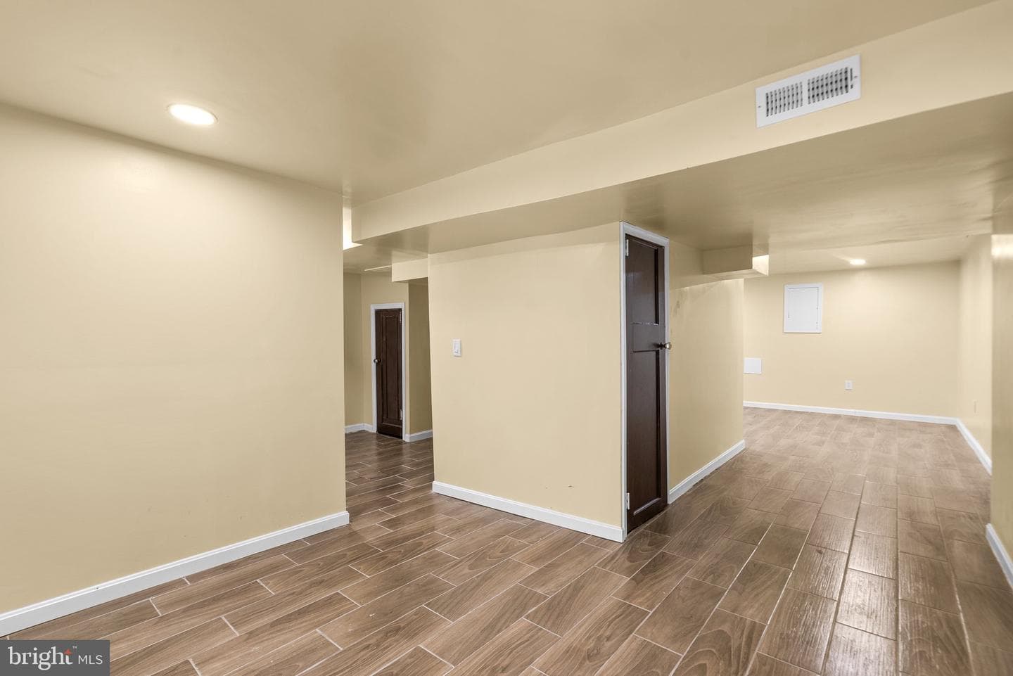 27 Maryland Avenue photo 36