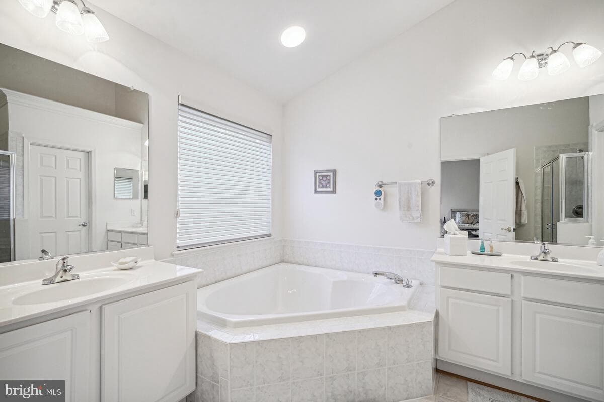 5505 Edson Lane photo 11