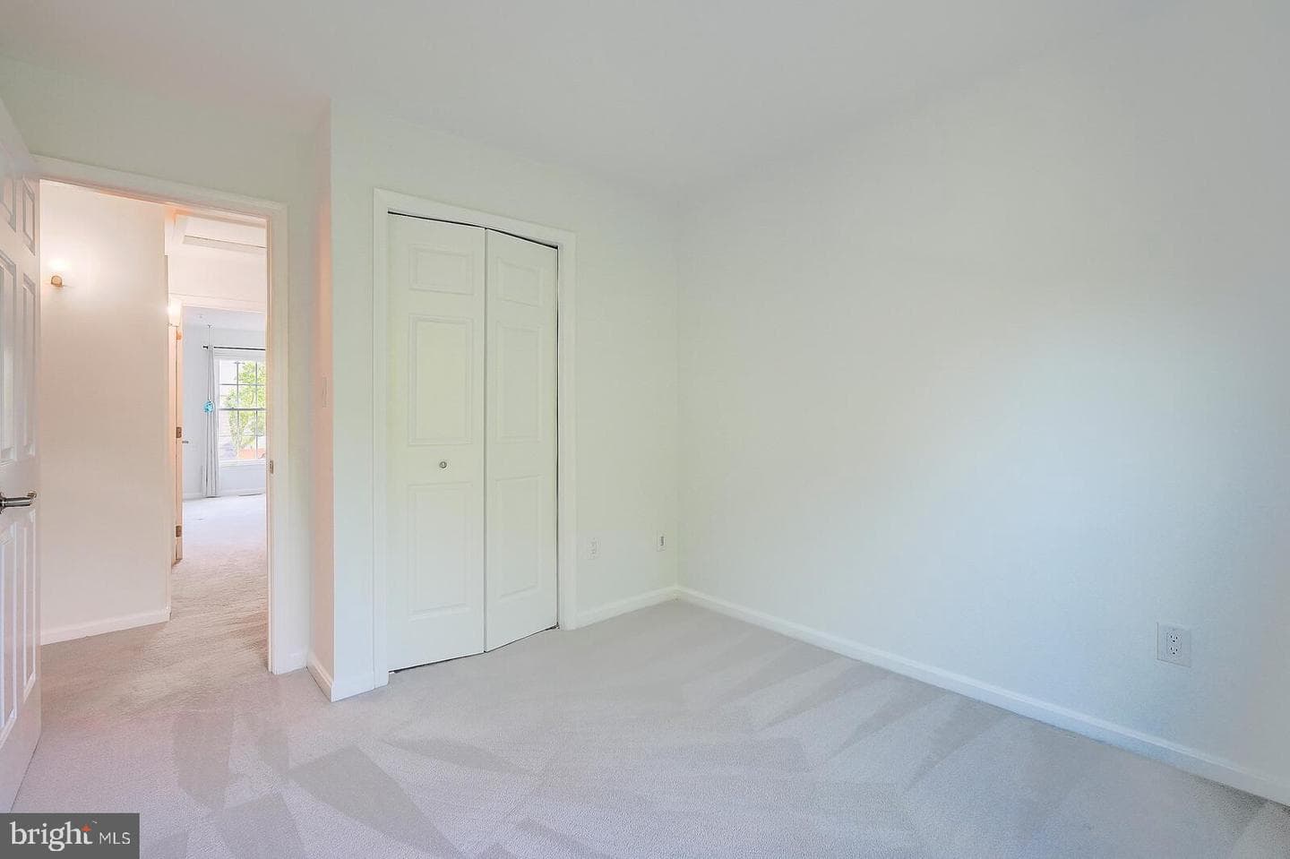 16807 Centerfield Way photo 22