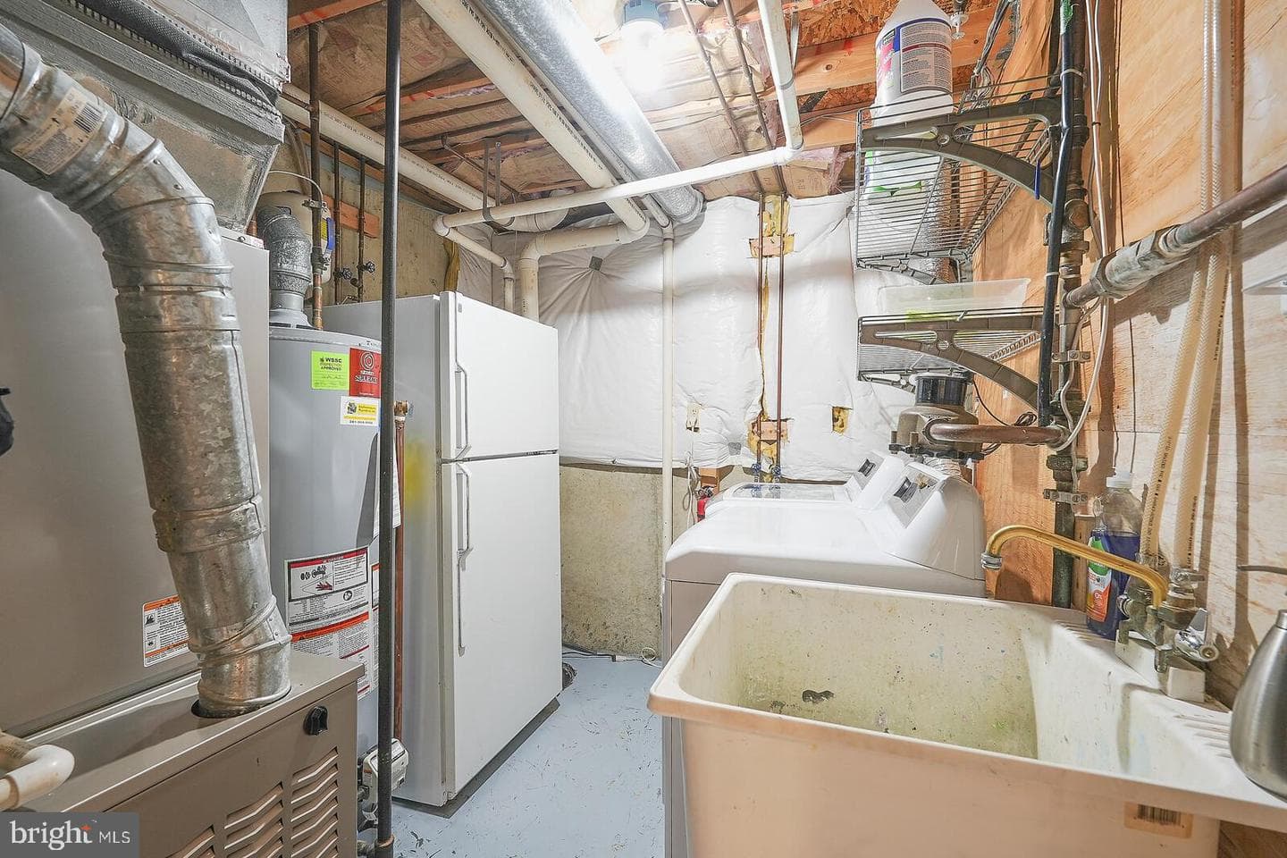 16807 Centerfield Way photo 38