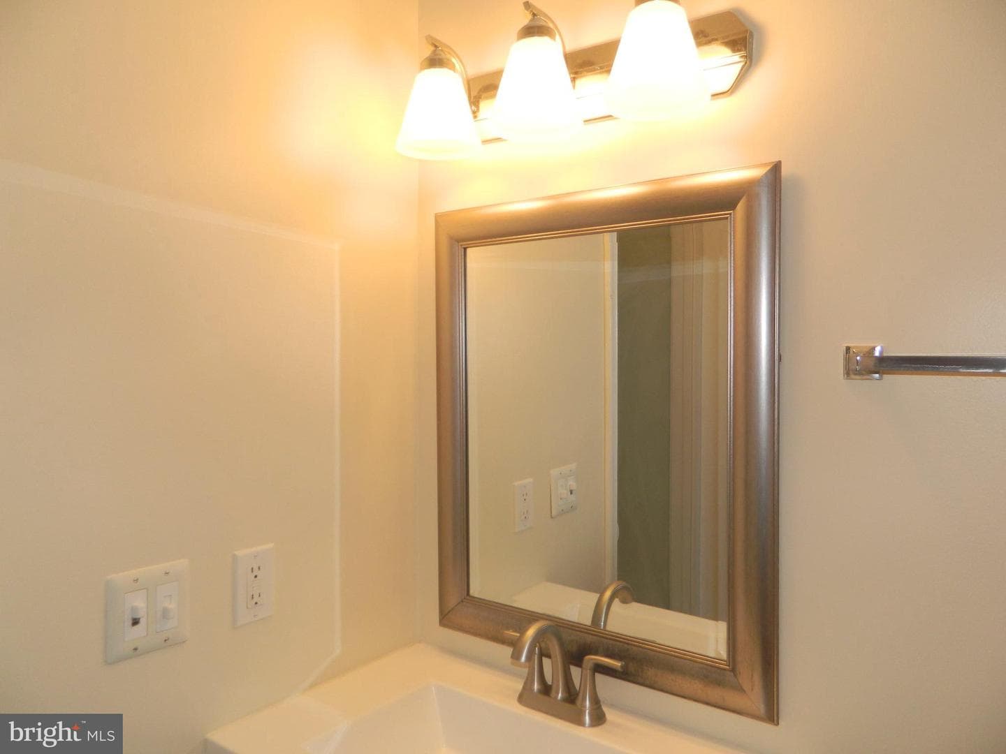 18302 Streamside Drive #201 photo 29