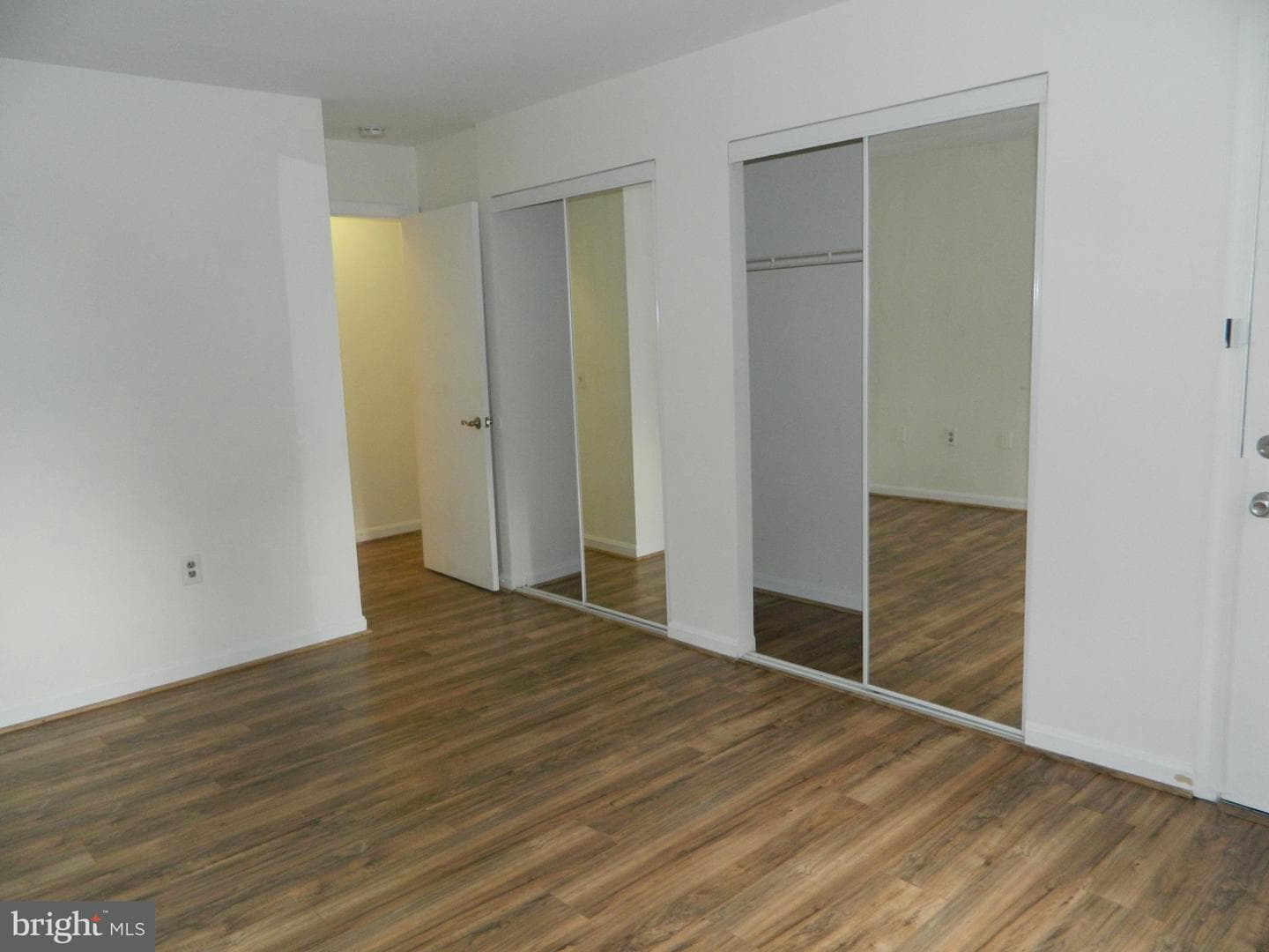 18302 Streamside Drive #201 photo 8