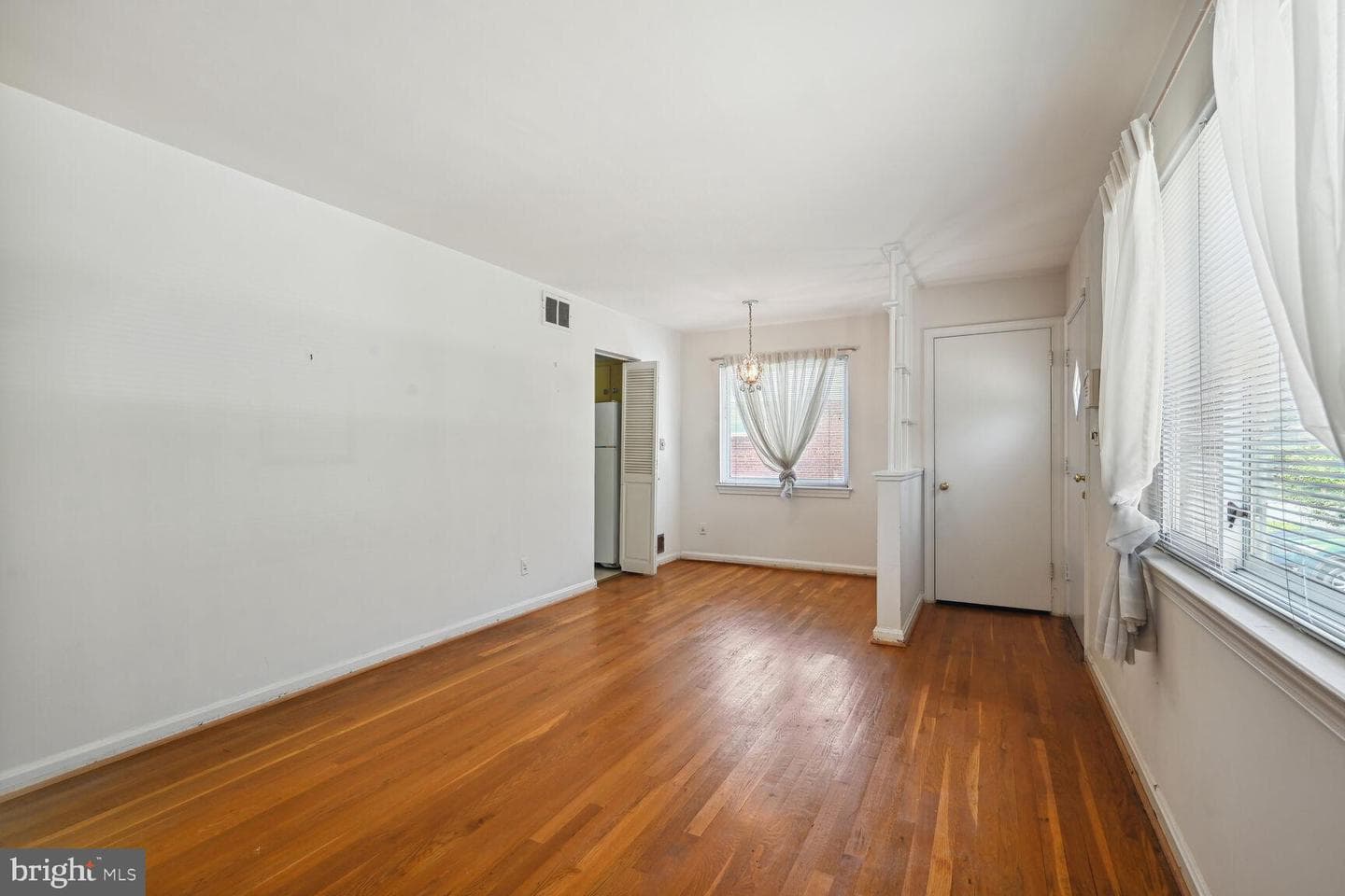 11500 Mapleview Drive photo 8