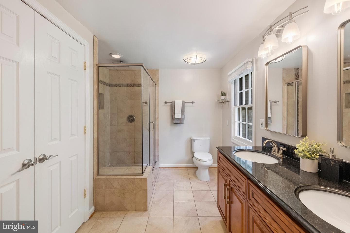17352 Founders Mill Drive photo 32