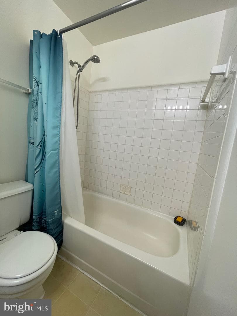17526 Sabrina Terrace photo 10