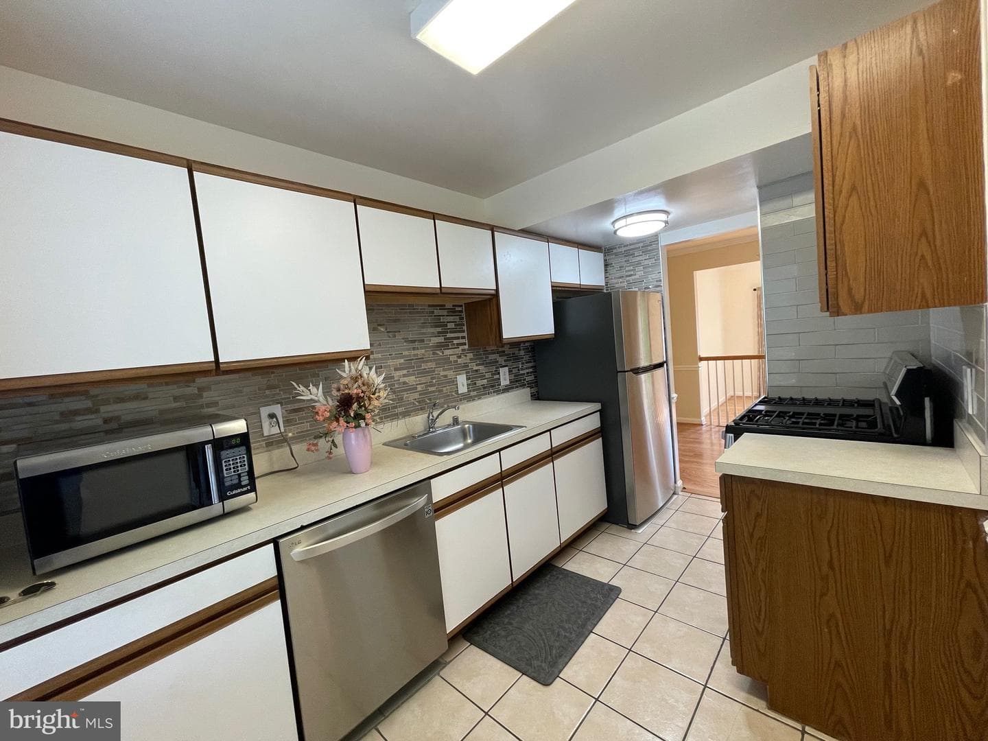 17526 Sabrina Terrace photo 5