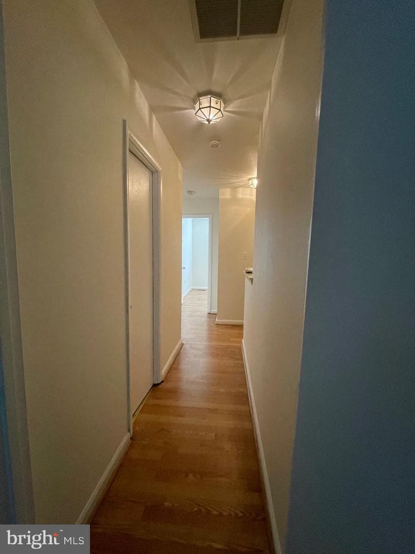 17526 Sabrina Terrace photo 6