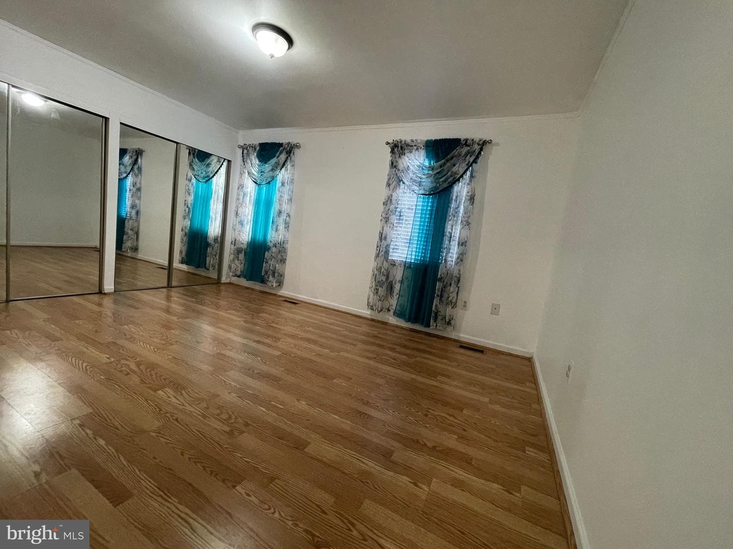 17526 Sabrina Terrace photo 8