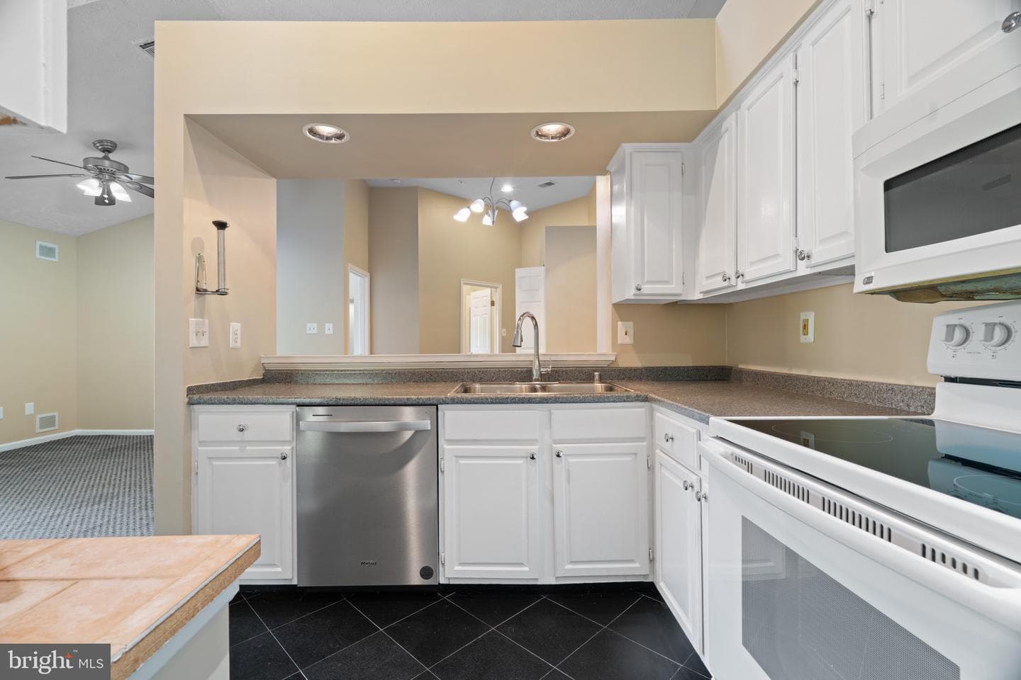 12200 Eagles Nest Court #m photo 10