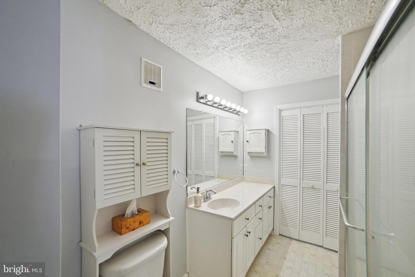 40 Windbrooke Circle #40 photo 16