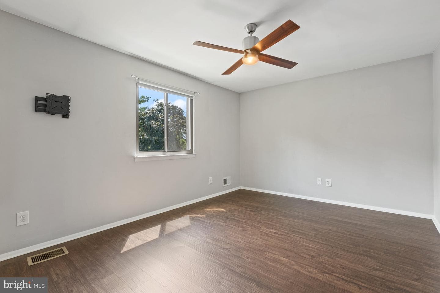 13309 Woodruff Court photo 17