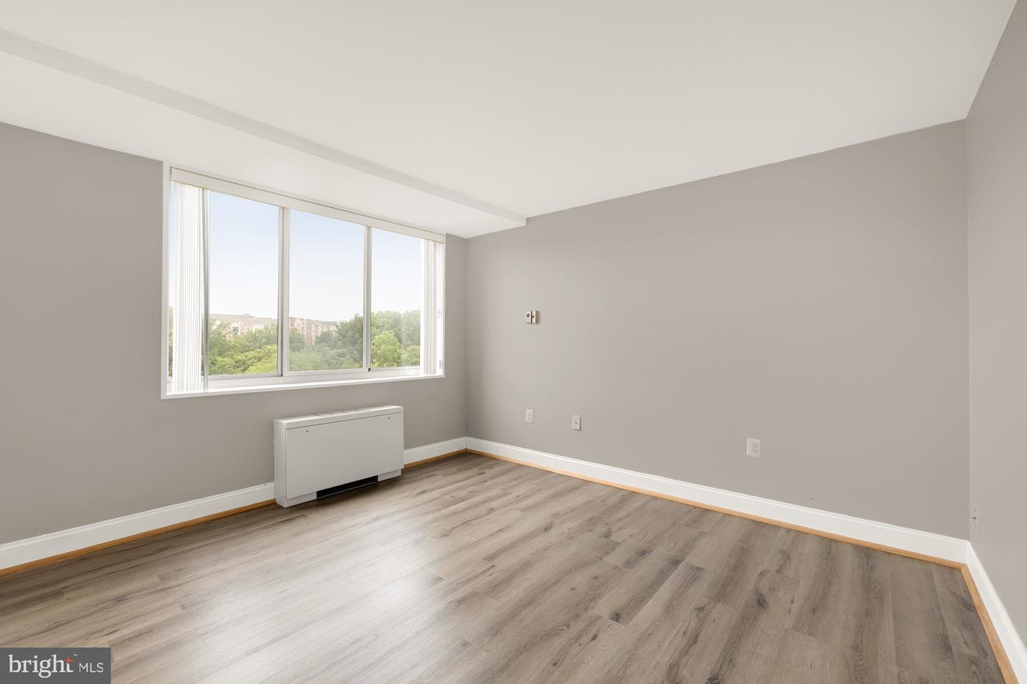 10401 Grosvenor Place #907 photo 10